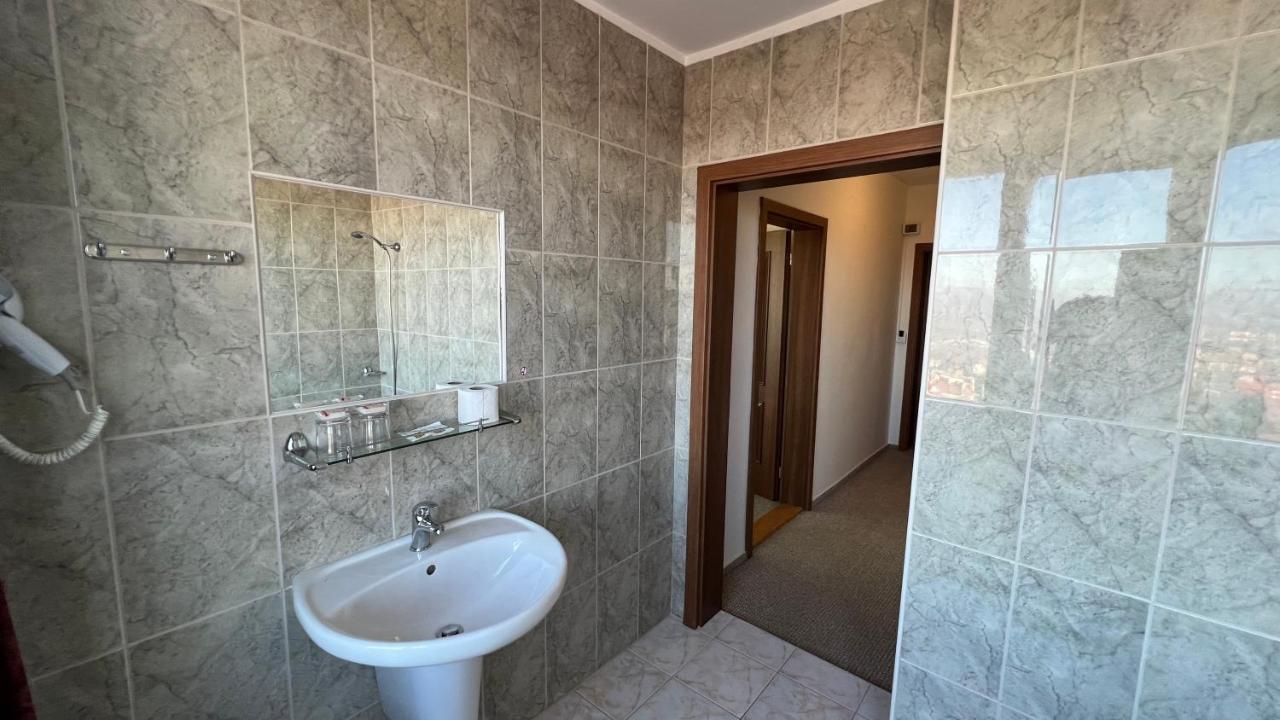 Hotel Gorna Banya Szófia Kültér fotó