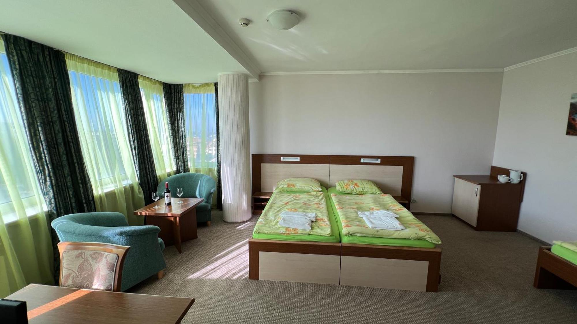 Hotel Gorna Banya Szófia Szoba fotó