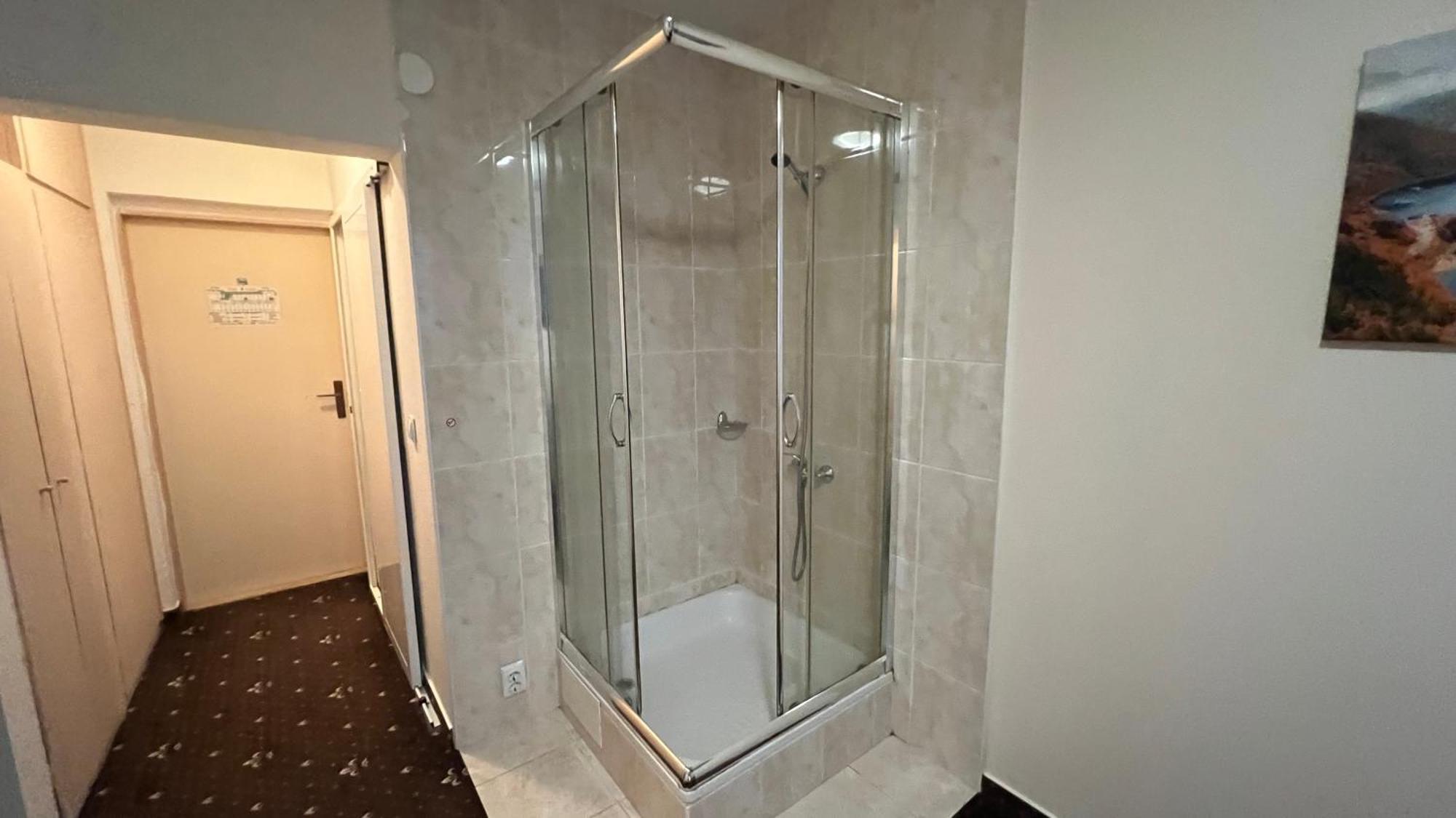 Hotel Gorna Banya Szófia Szoba fotó